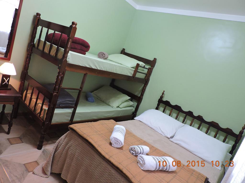 Pousada Queiroz Petrópolis 部屋 写真